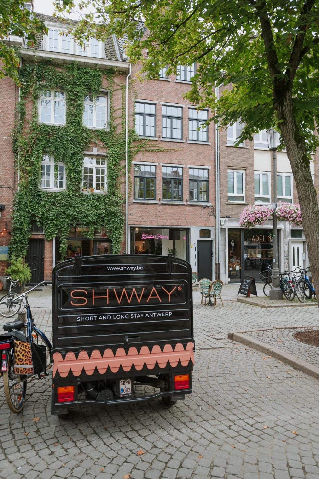Shway - The Proof Reader Apartment Antwerp Exterior photo