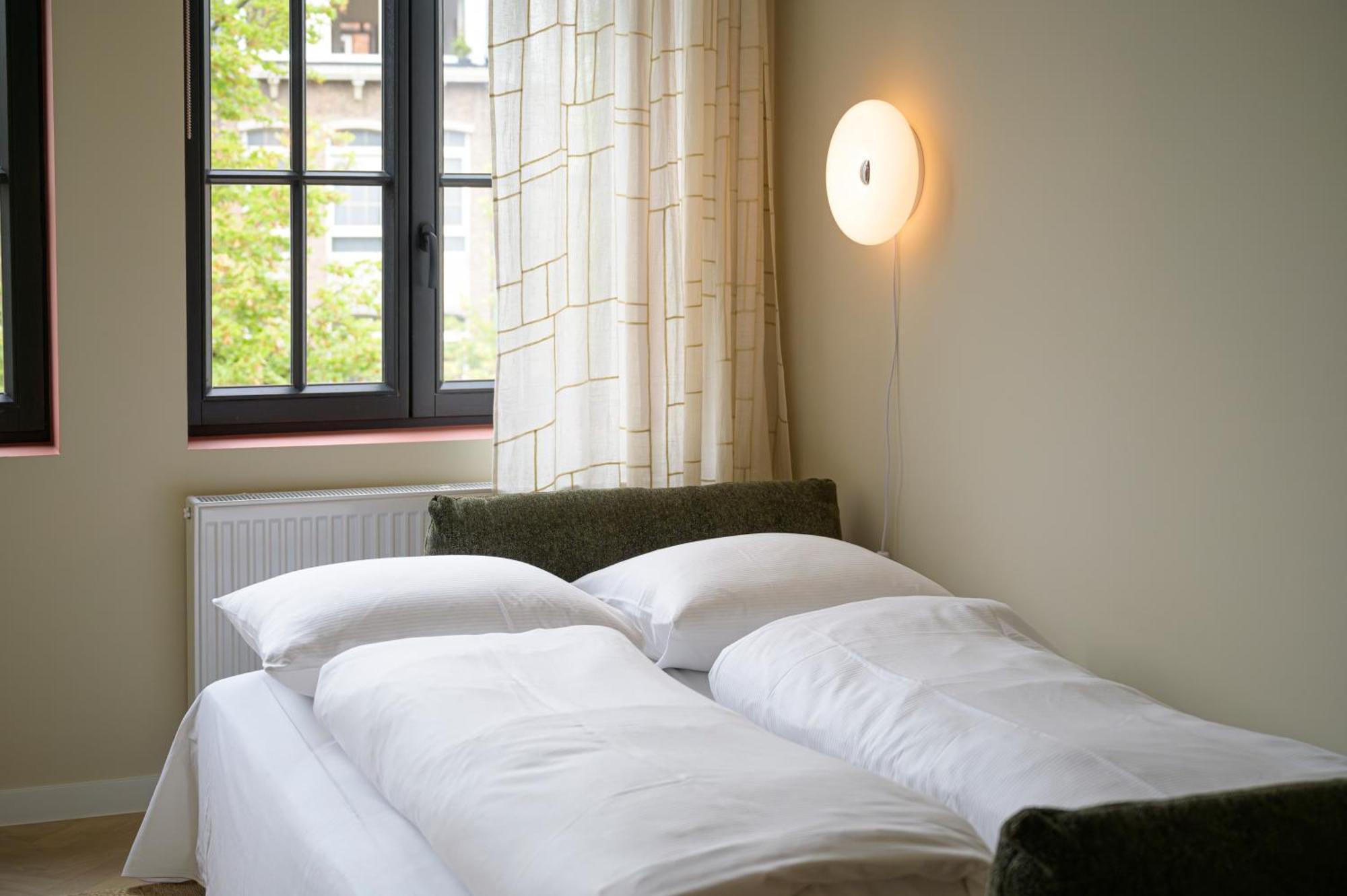 Shway - The Proof Reader Apartment Antwerp Exterior photo
